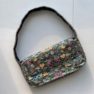 Vintage beaded shoulder bag